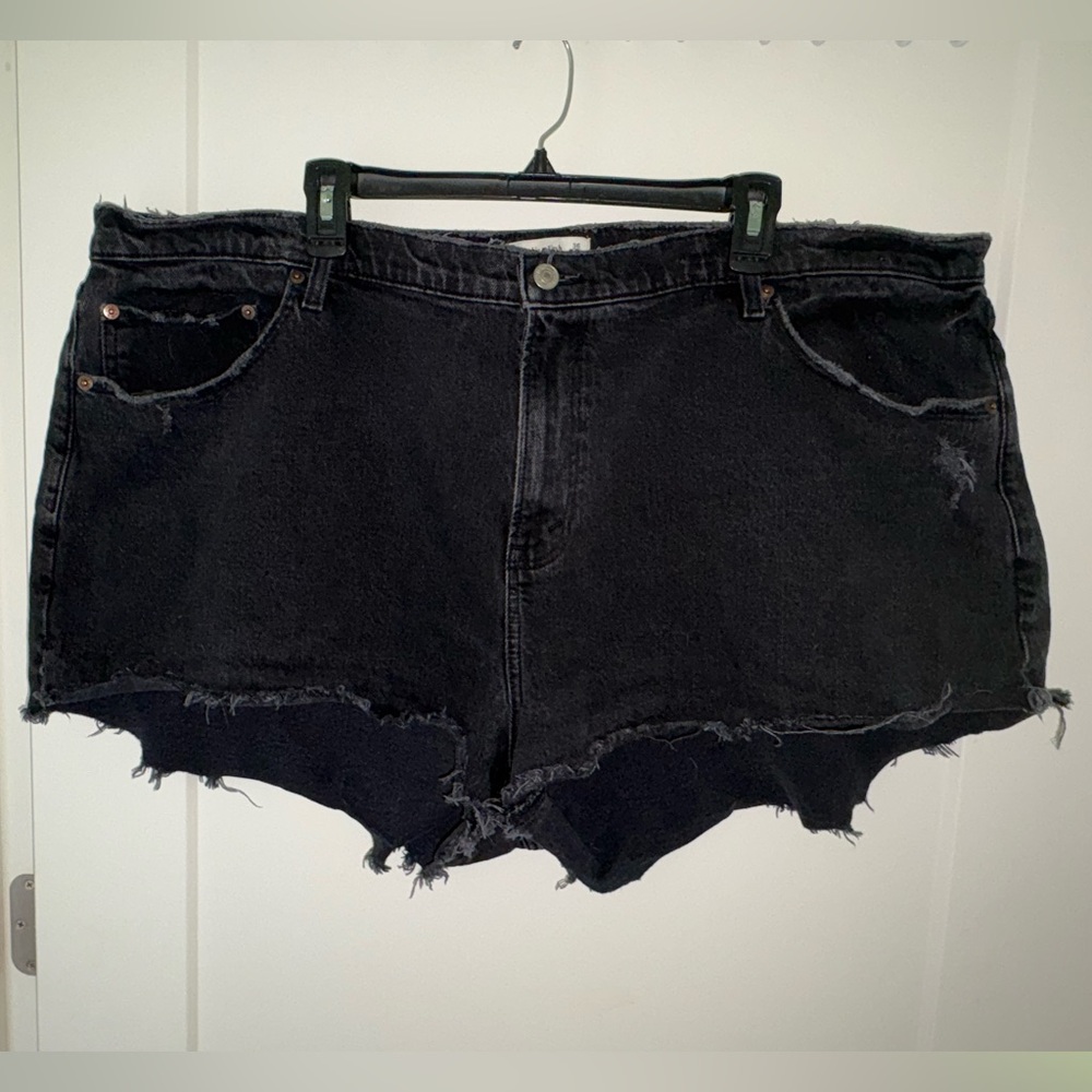 Abercrombie & Fitch high rise curve love Mom short sz 36/22 NWOT
